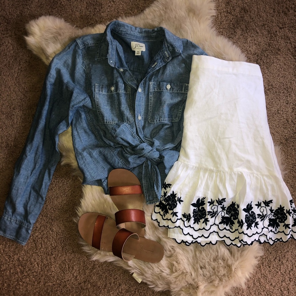 ☀️NWT J. Crew Embroidered Mini-Skirt☀️